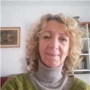 Insegnante Hatha Yoga impartisce lezioni individuali o di gruppo in sede o domiciliare